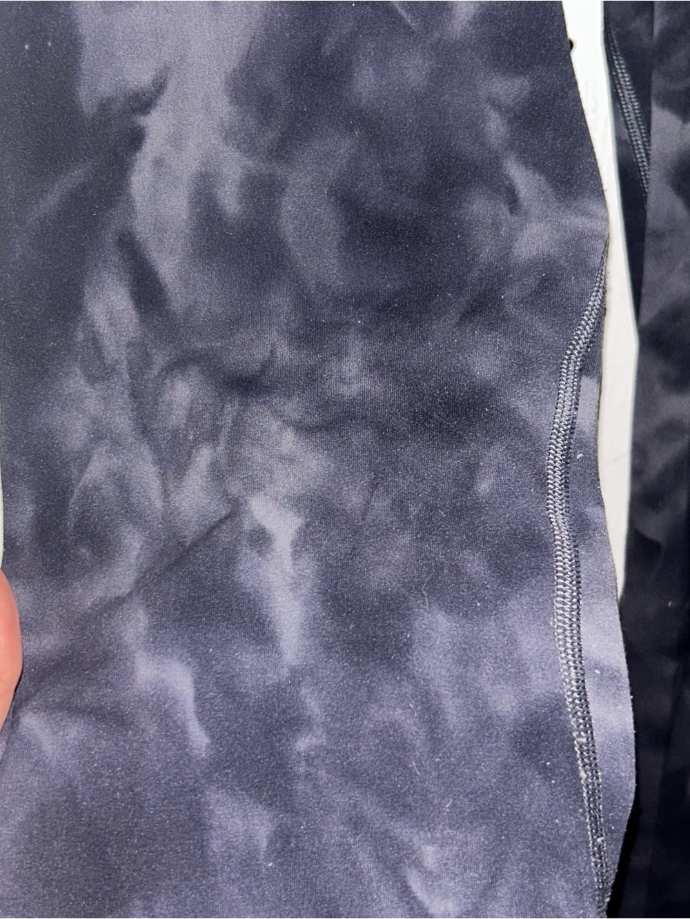Lululemon High Rise Align 28” - Picture 5 of 6